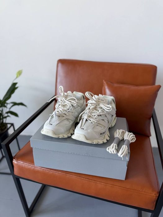 36-45 Balenciaga Track White