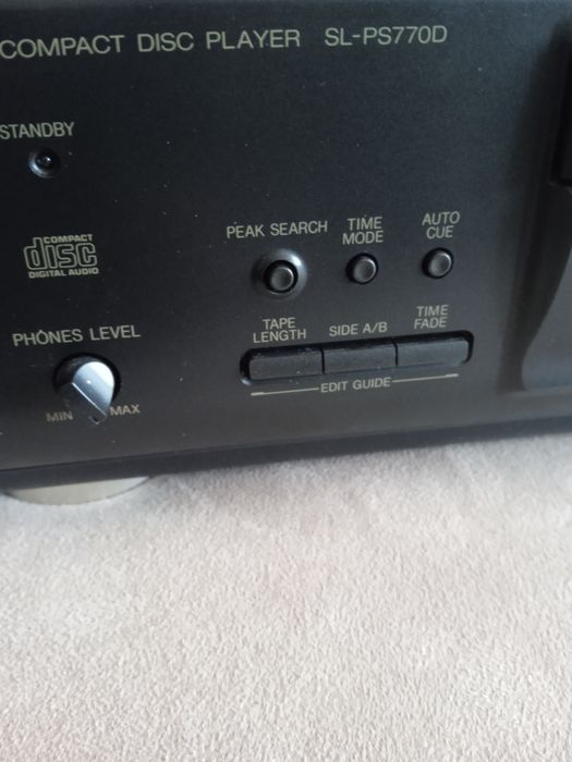Продам CD проигрыватель technics sl-ps 770d.  В