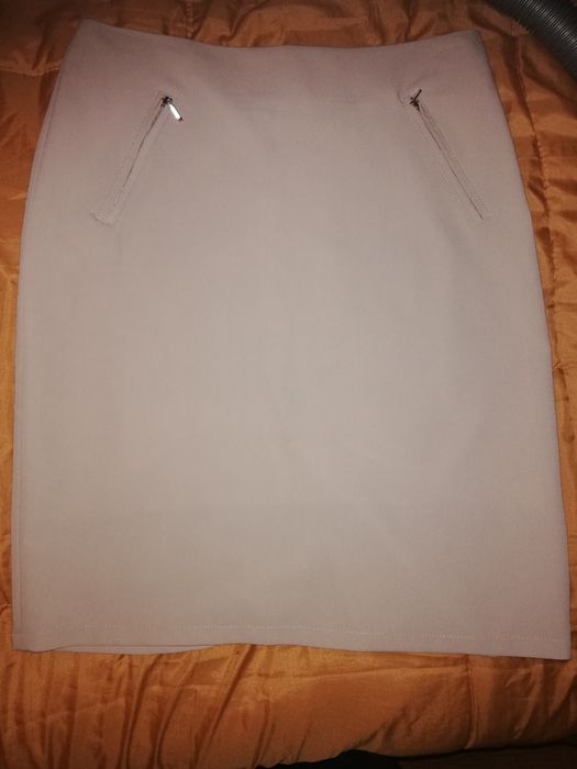 Spódnica beżowa 42