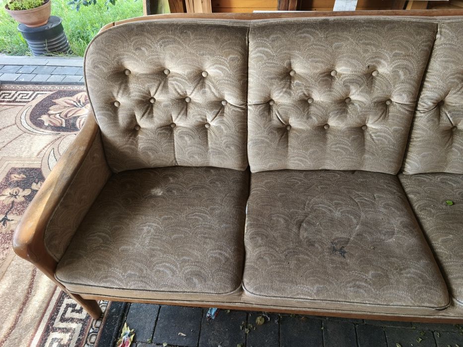 Sofa do renowacji