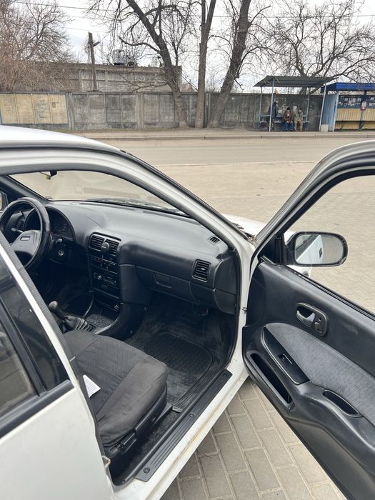 Suzuki swift На ходу Бензин 1.6