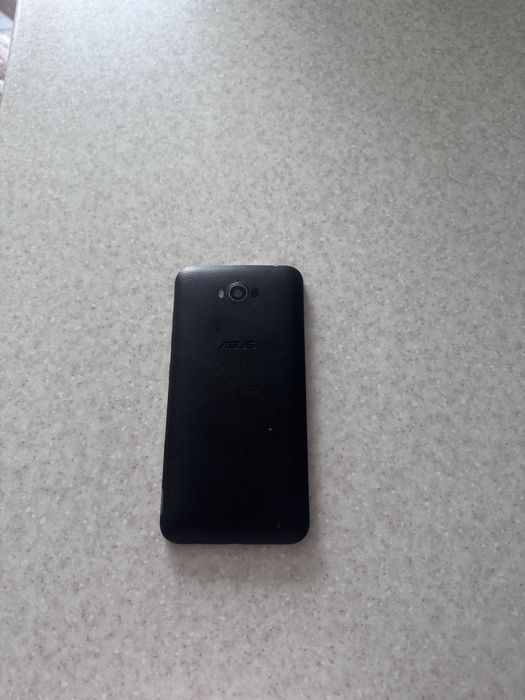 Продам телефон Asus