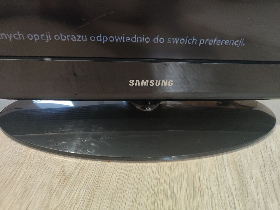 Telewizor Samsung 32 cale sprawny