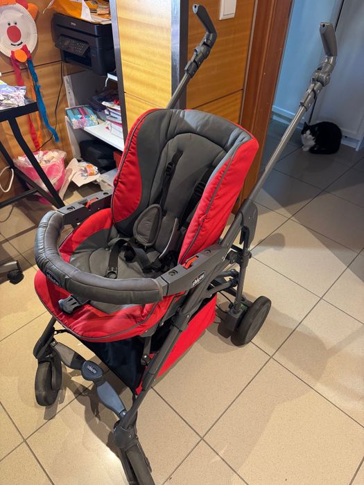Ovo cadeira auto e Carrinho passeio Chicco + 2 bases autofix fast