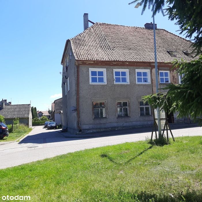 Dom do kapitalnego remontu. Obok jezioro, park, przystanek, sklepy