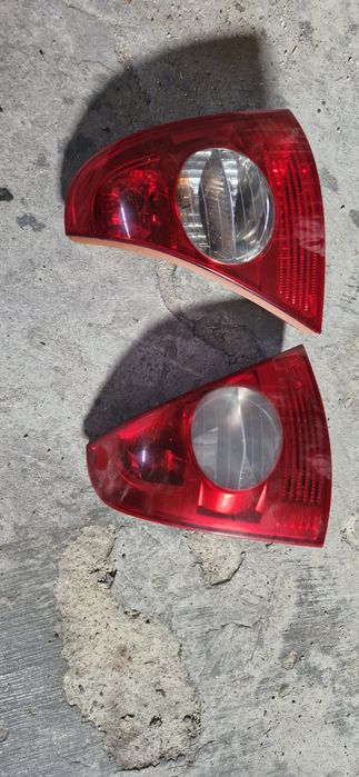 Faróis traseiros Renault Clio