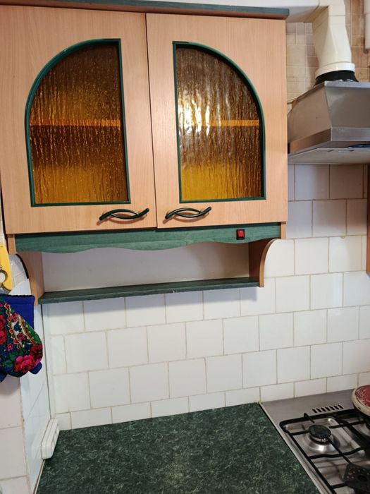 Кухня, кухонні меблі