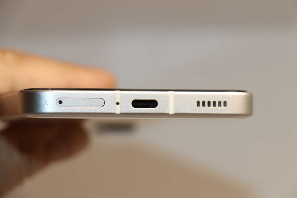 Nothing Phone (2) 12/256GB Dual Sim White EU, Ідеальний стан, на 5+!