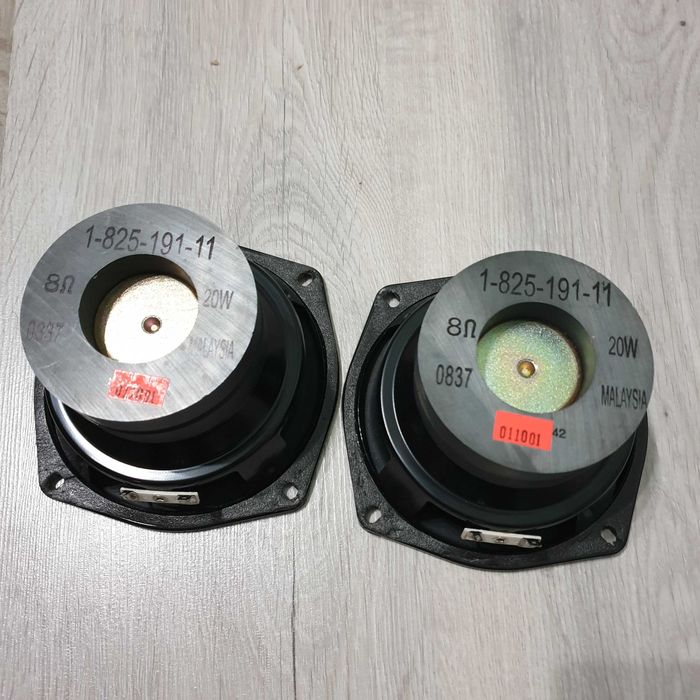 Динаміки SONY 182519111, 20Вт, 8Ом (пара)