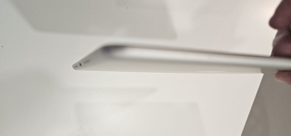 Ipad Air 3 Gen com teclado Apple