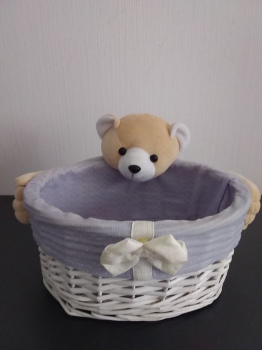 Корзина декоративная  .