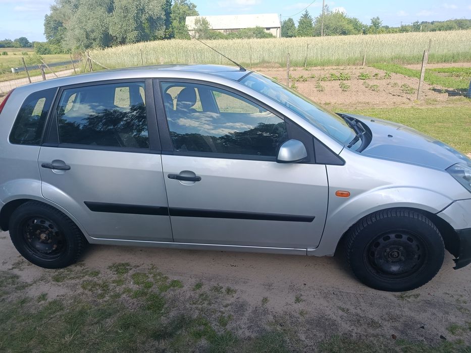Ford fiesta MK4 2006