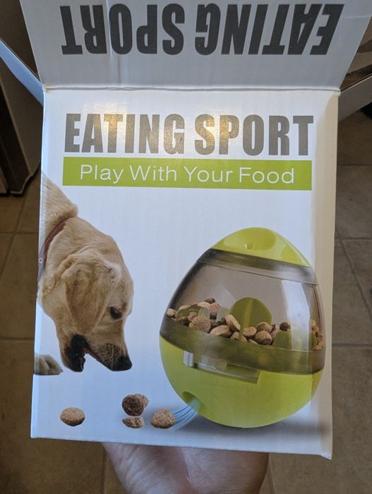 Іграшка годівниця яйце для собак та котів