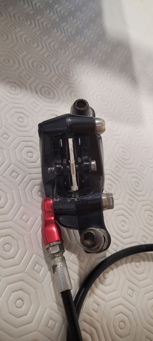 Avid Elixir CR - Travões hidráulicos