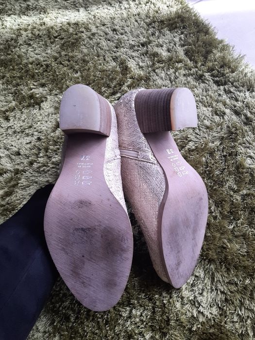 Botas douradas 37