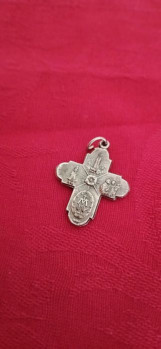 Cruz de todos os Santos, antiga