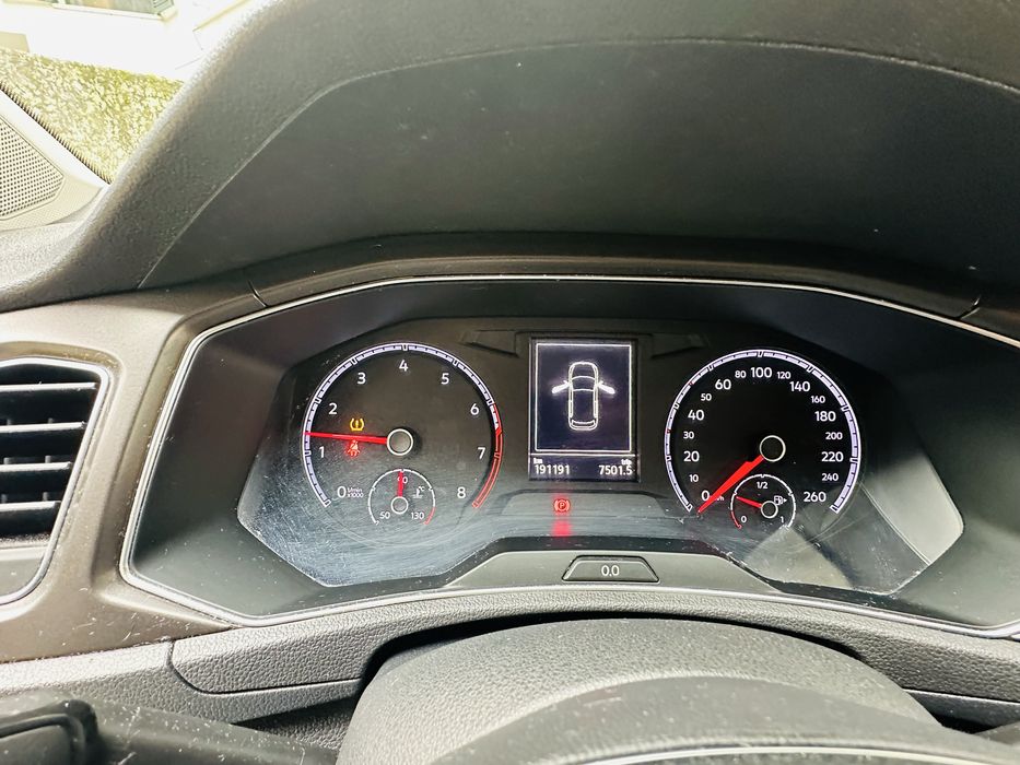 T-Roc em muito bom estado!