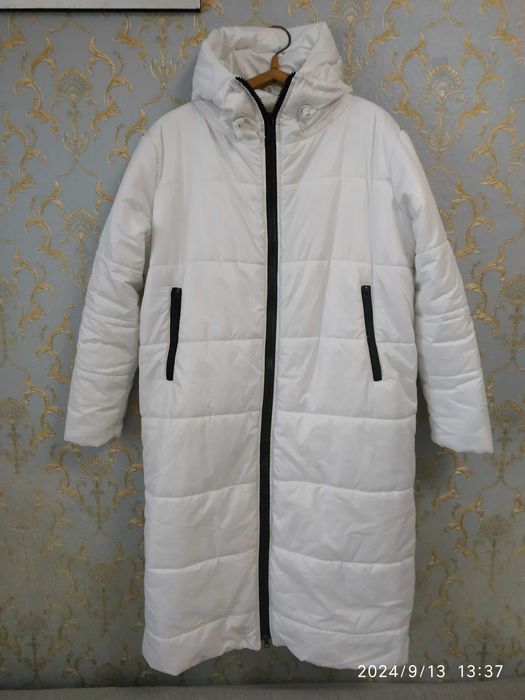 Пальто жіноче./женское/ .