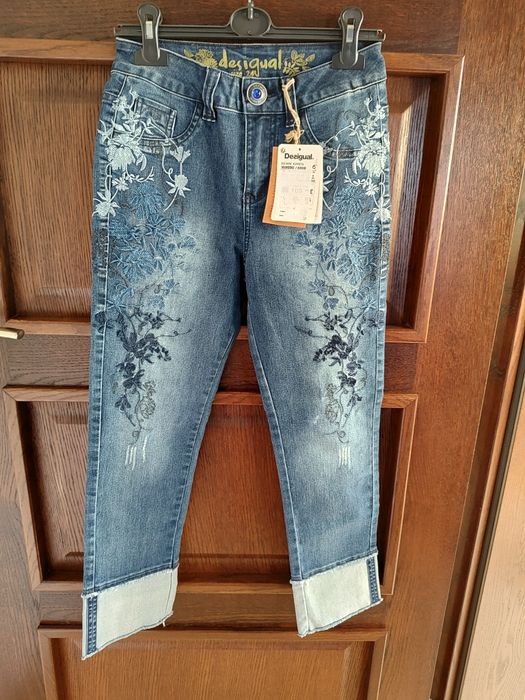 Nowe jeansy Desigual - r. 24 - XS/S