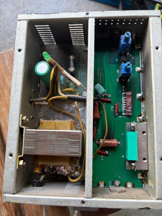 Wzmacniacz antenowy WSB-860 telkom