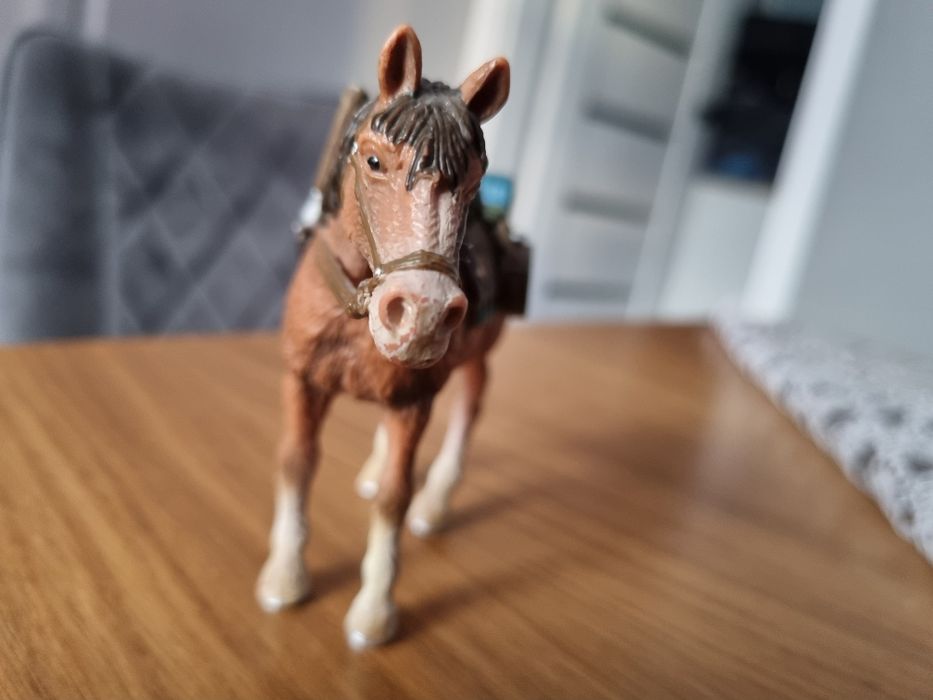 Konik schleich figurka