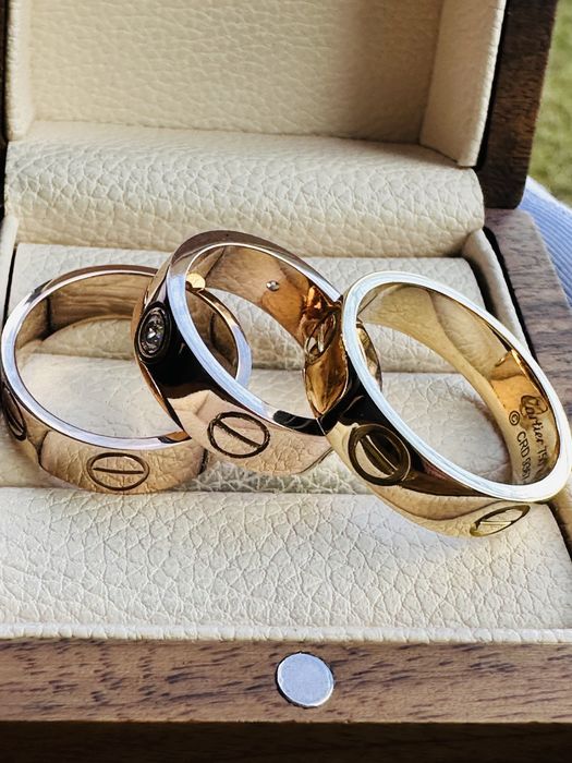 Золотые кольца cartier 585
