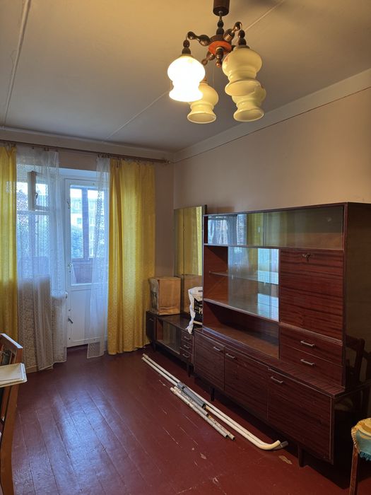 Продаж 2 кімнатноі квартири в центрі міста