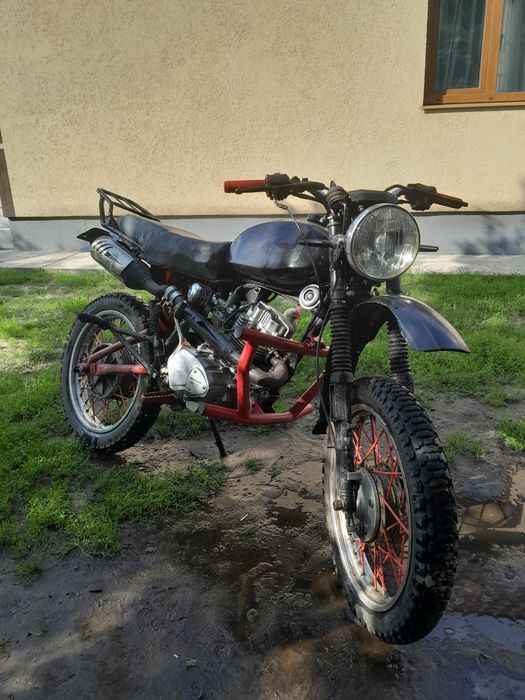 Мотоцикл кастом 150сс
