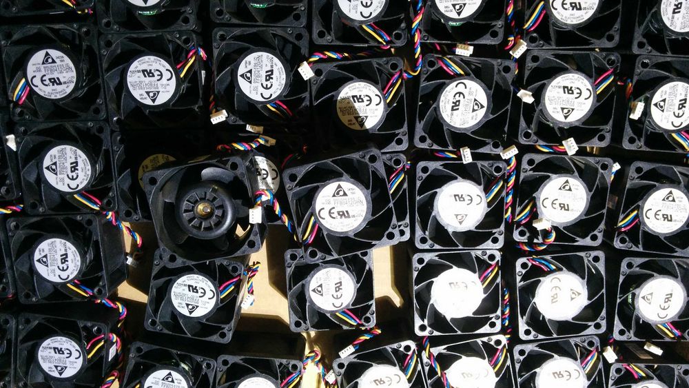 Вентилятори 40 мм 12В 0.6А 15000 об/хв для пальника.