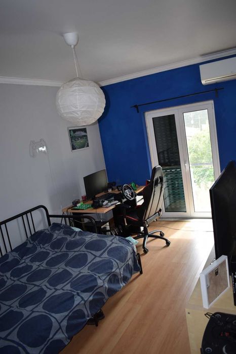Vendo Moradia T4 - Garagem, Churrasqueira e Logradouro de 181 m²