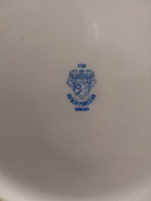 Тарелка на стену фарфор