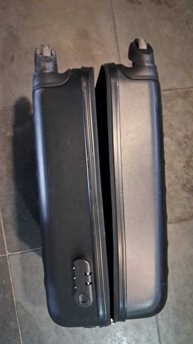 mala de viagem de cabine