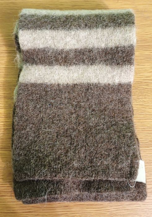 Днепр семье ВСУ очень теплый брендовый чистошерстяной исландский шарф