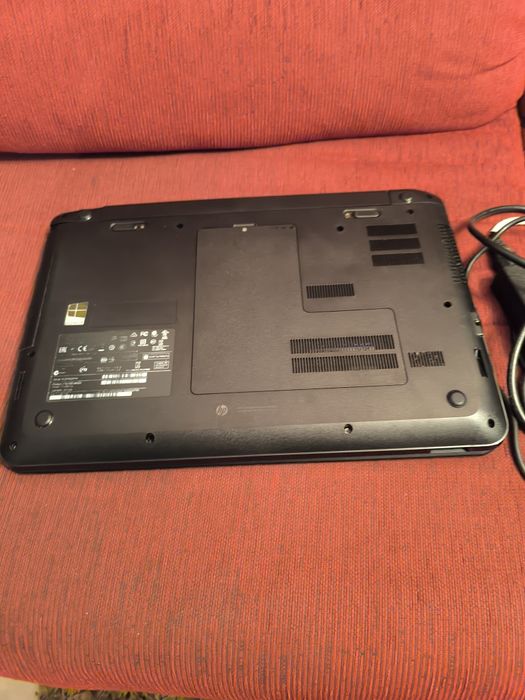 Portátil HP 15-d000sp