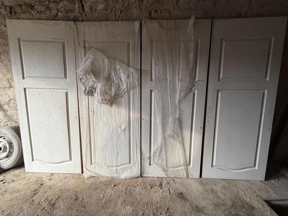 Продам межкомнатные двери