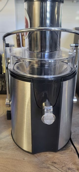 Sokowirówka wyciskarka do owoców i soków