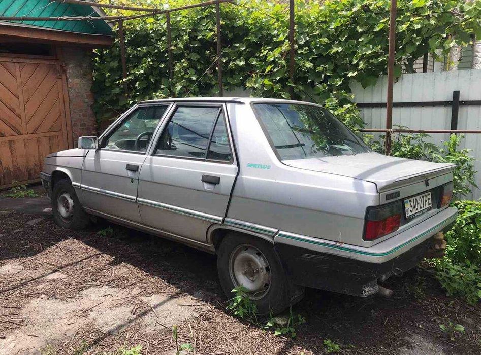 авто Renault 9 Газ М20 Рено торг 1.4 бензин ваз
