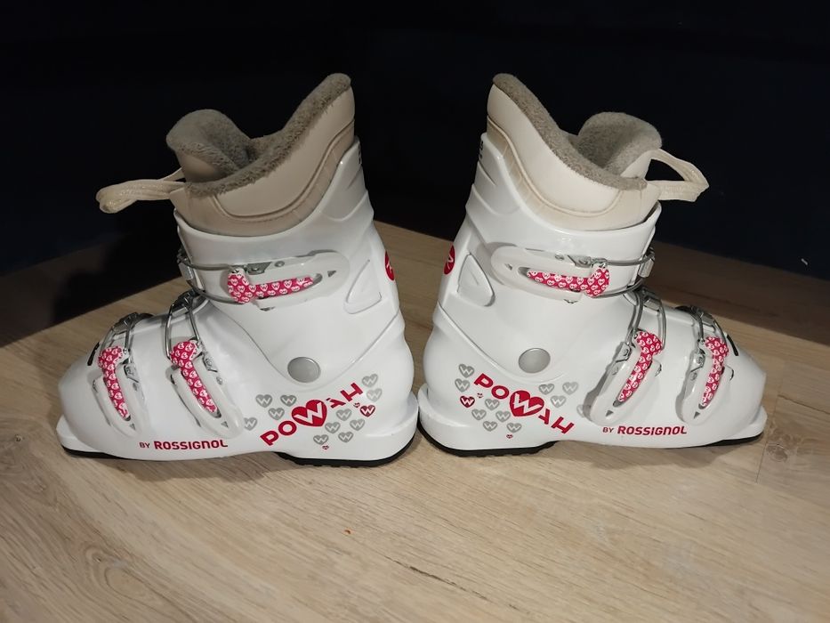 Piękne dziewczęce buty narciarskie Rossigniol rozm. 22,5 czyli 35,5