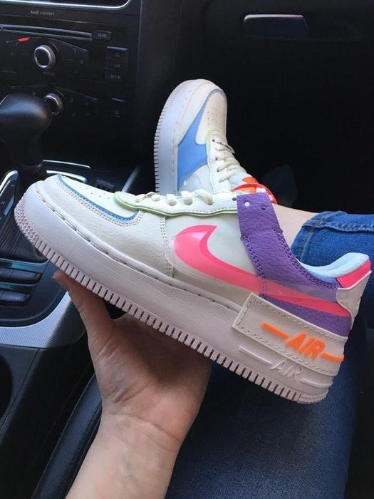 Кросівки жіночі Nike