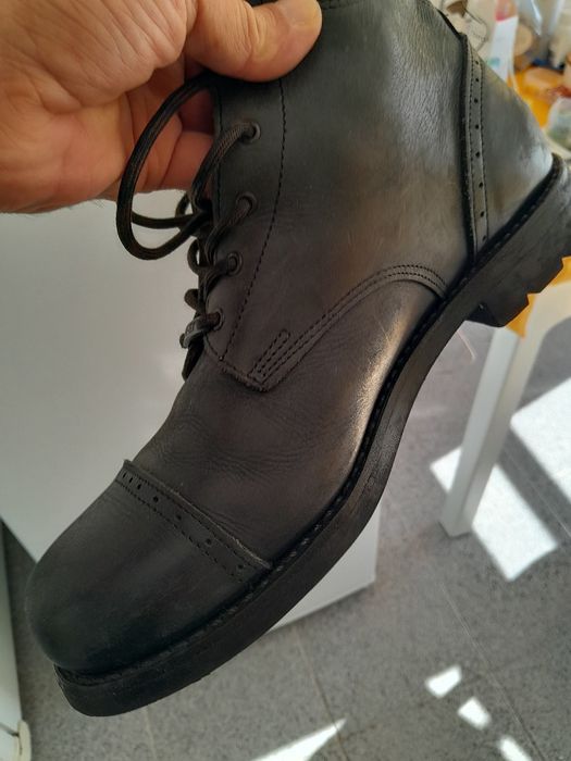 Botas artesanais de boa qualidade