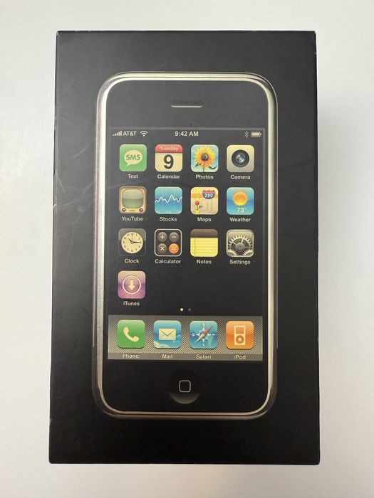 iPhone 1st Generation 16GB with Original Box64550979273859120