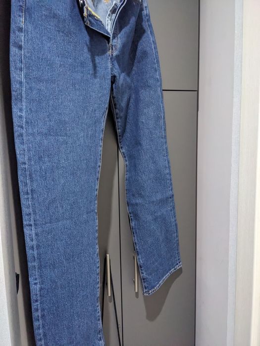 Продам Levis 501 W33 L 32 и  Levis 505 W33 L 32