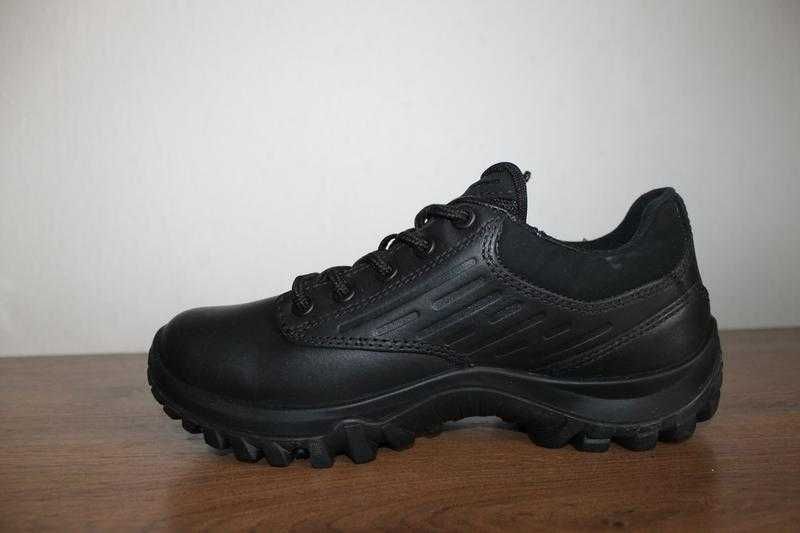 Напівчеревики з мембраною Gore-tex Ecco Professional 37 розмір