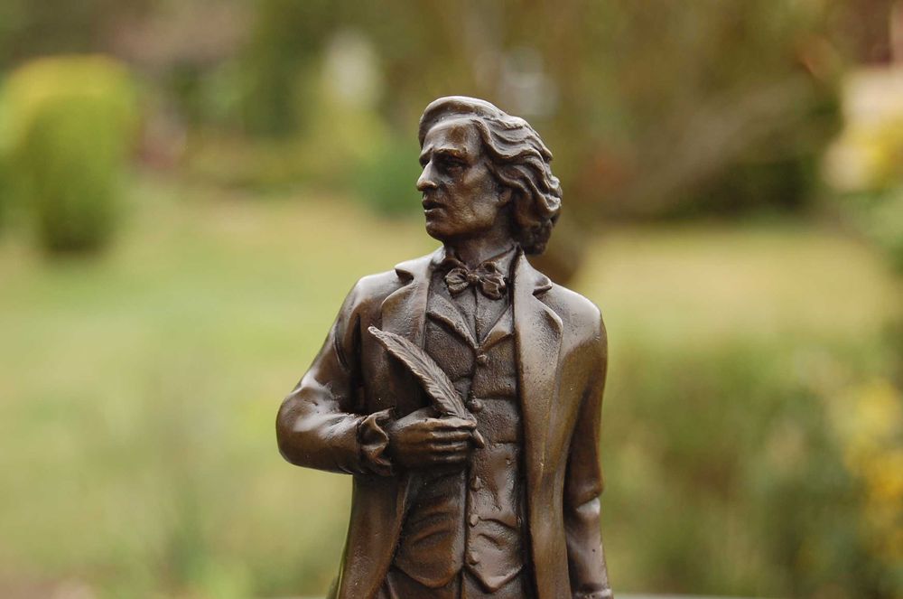 Figurka z brązu Fryderyk Chopin