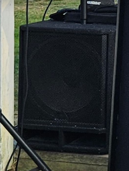 Sprzedam Kolumny Basowe