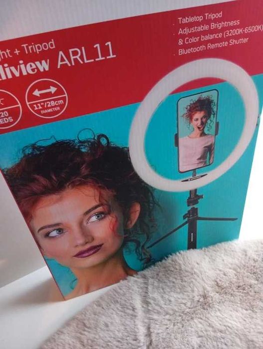 Lampa pierścieniowa plus statyw
Lampa pierścieniowa plus statyw