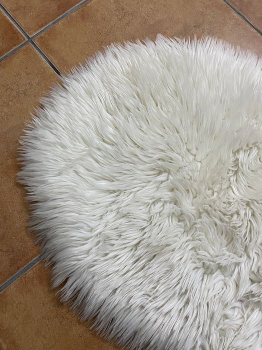 Tapete pelo sintético