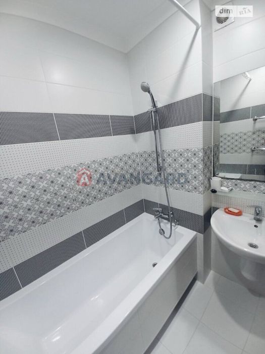 Продається двокімнатна квартира Новобуд