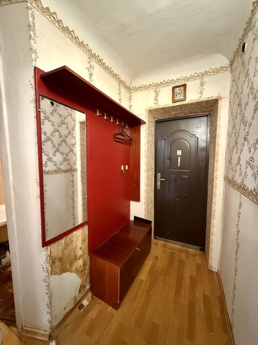 Продаж 2к. квартири на Тельнова, Дендропарк