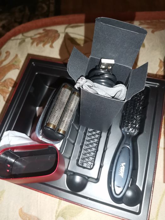 Шейвер ( Бритва) VGR V-377